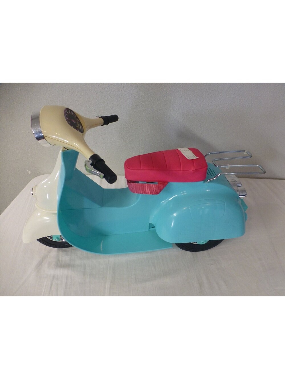Our Generation OG Girl Doll Scooter Retro Moped for 18" Dolls Battat Blue - O3